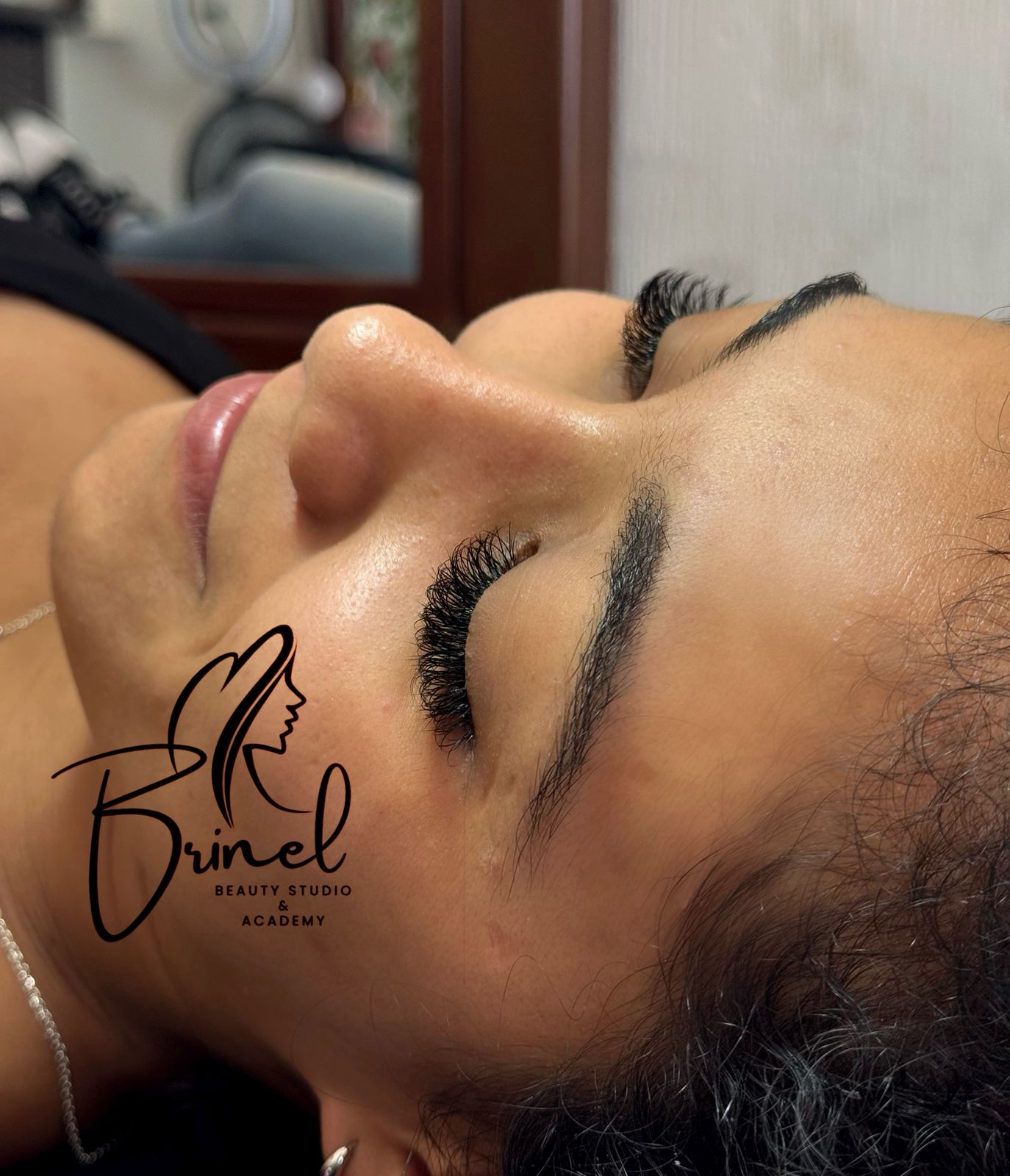 Extensiones de pestañas